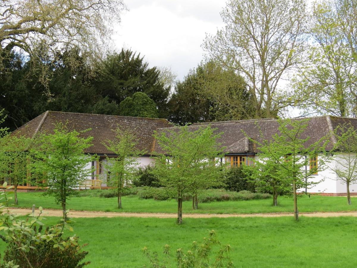 The Lodge At Hemingford Grey House Стая снимка