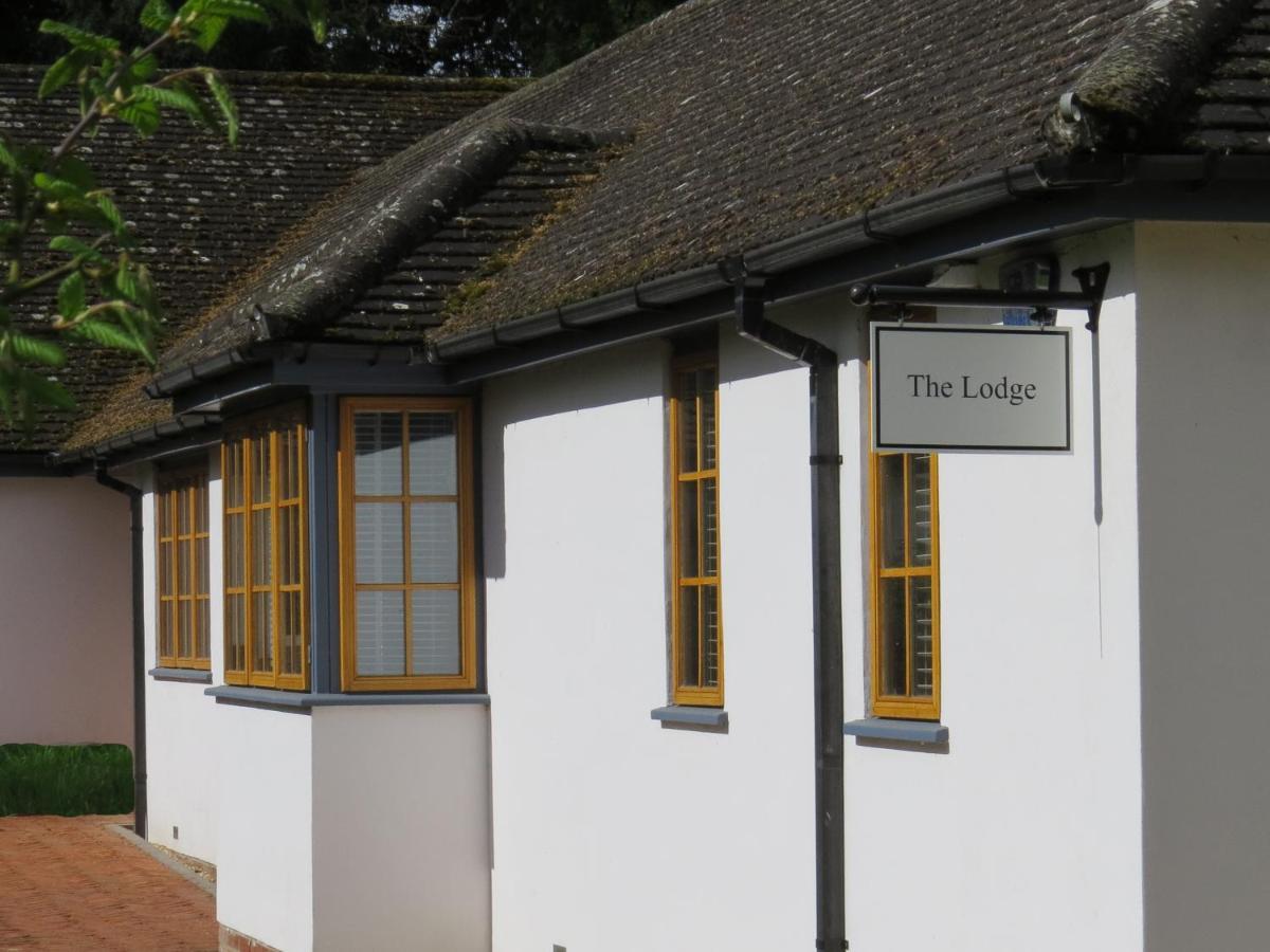 The Lodge At Hemingford Grey House Стая снимка